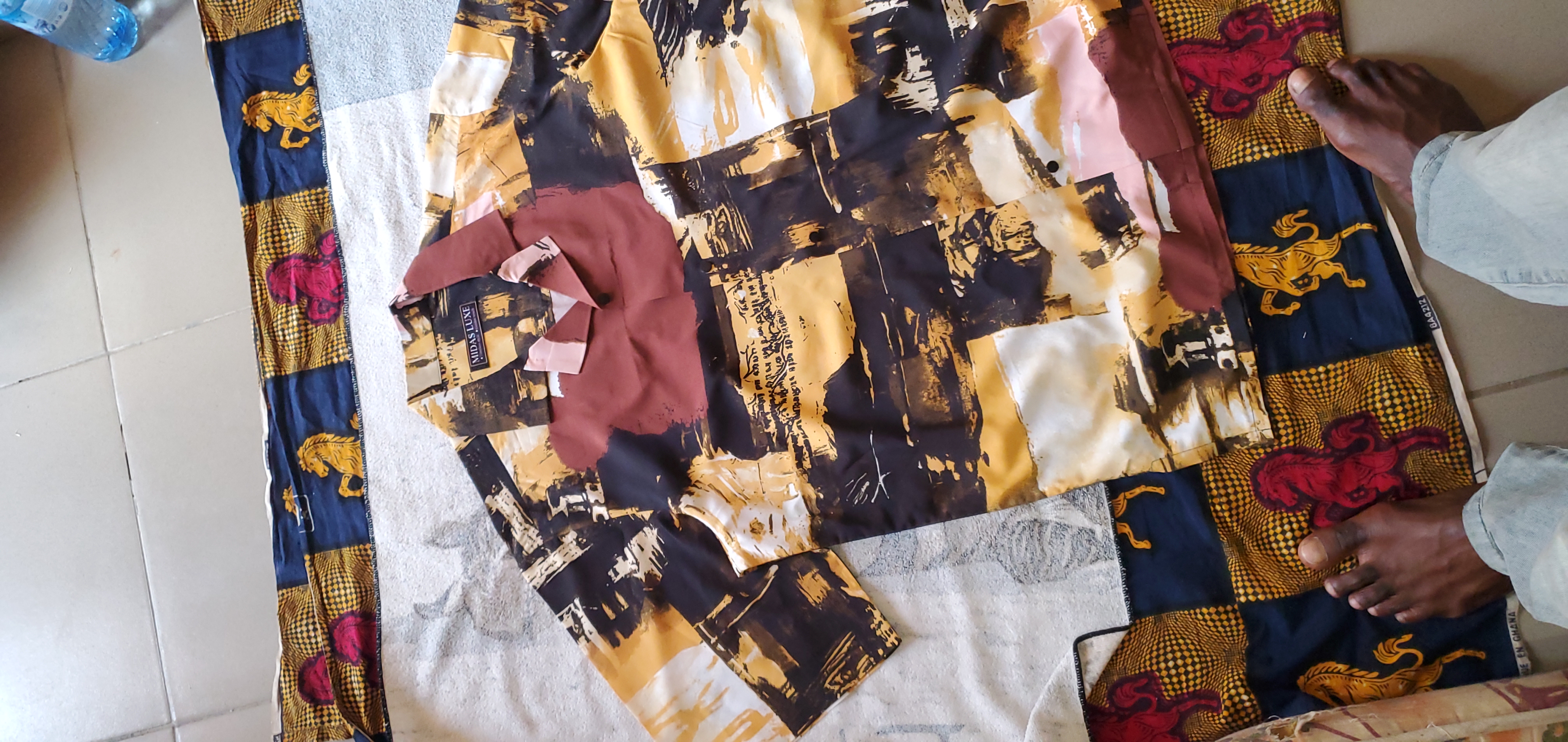 2 piece vintage shirts 